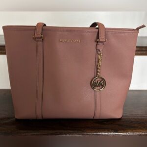 MICHAEL KORS Pink Tote with Gold Hardware